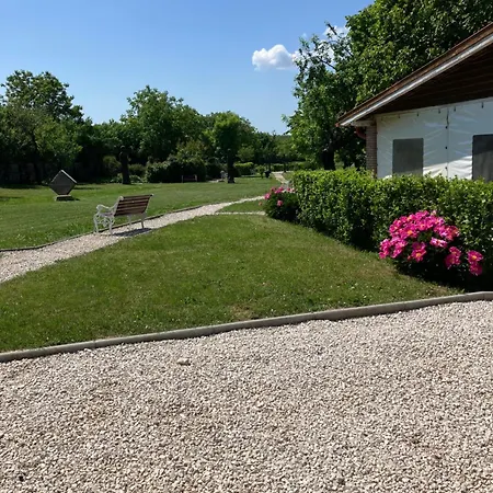 فندق مبيت وإفطار Bakony Panzio Tótvázsony