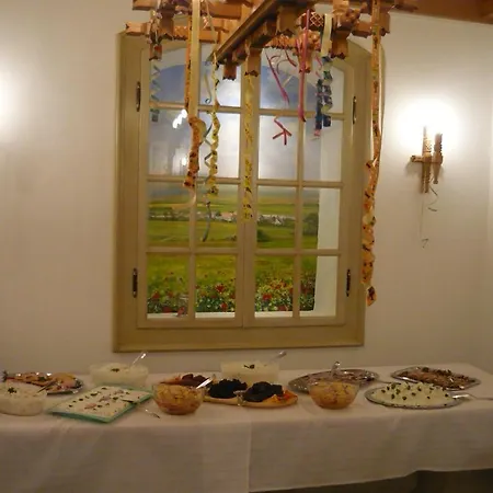 فندق مبيت وإفطار Bakony Panzio